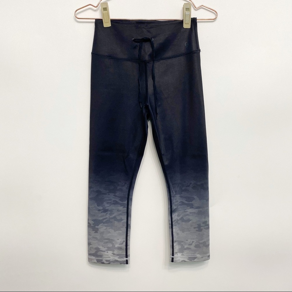 good american | ombre camo capri cropped leggings black grey s